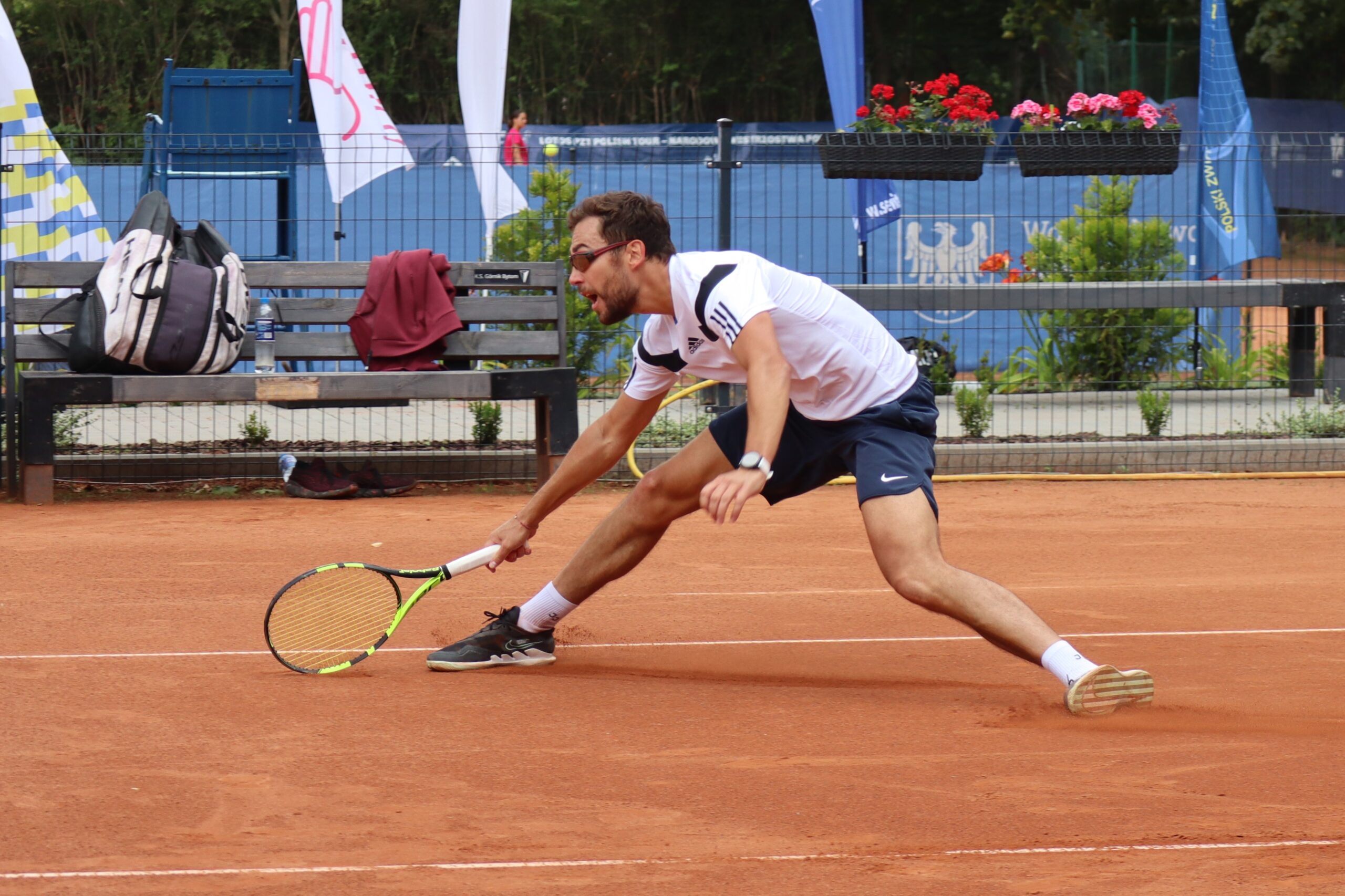 Esvelo 96. NMP – Janowicz zagra z Kaśnikowskim